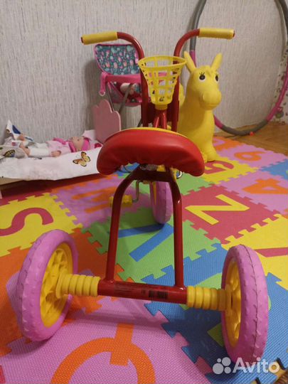 Трехколесный велосипед зубренок