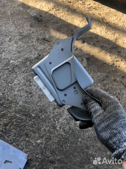 Блок управления ABS Toyota Picnic 1