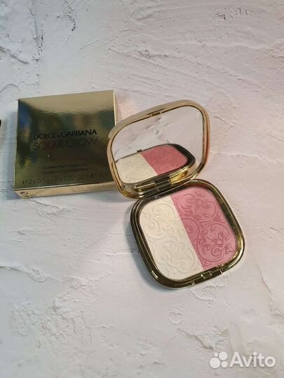 Румяна хайлайтер Dolce Gabbana