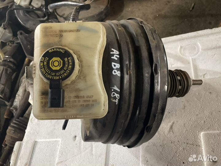 Вакуумный усилитель тормозов Audi A4 B8/8K