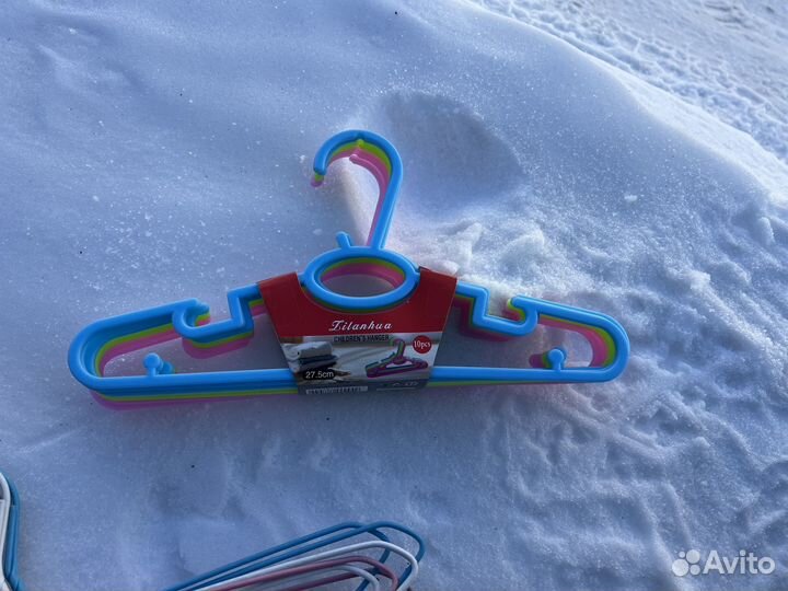 Вешалки плечики детские