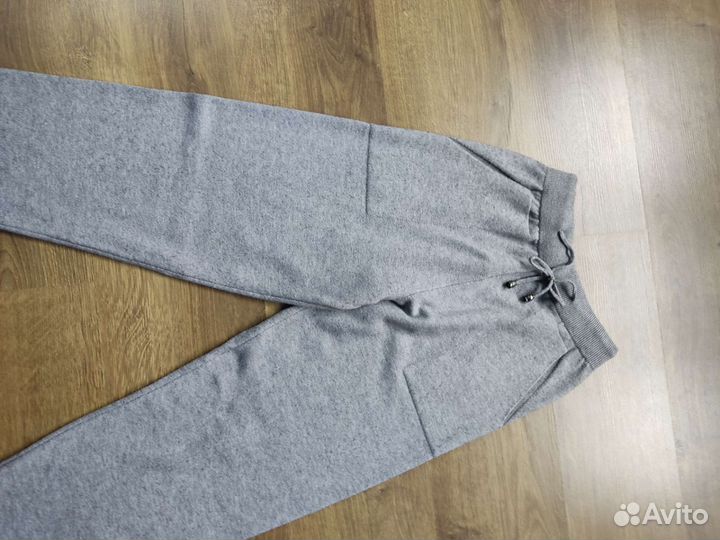 Костюм женский теплый 46-48