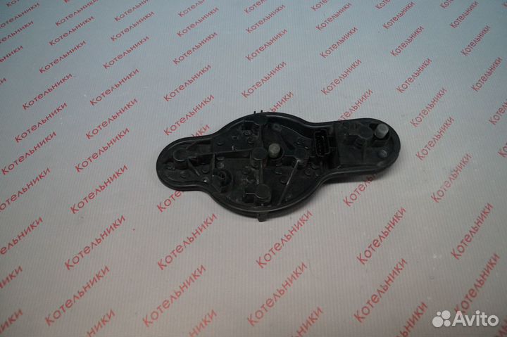 Nissan 26556-AU210 Плата фонаря левая