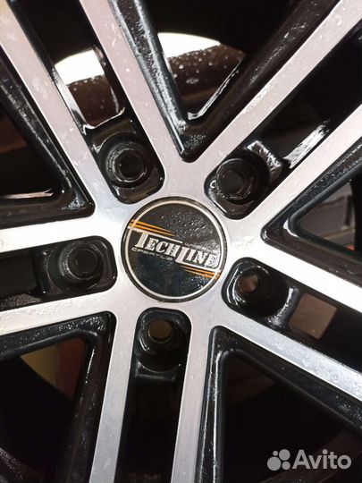 Nokian Tyres Hakkapeliitta 7 215/65 R16