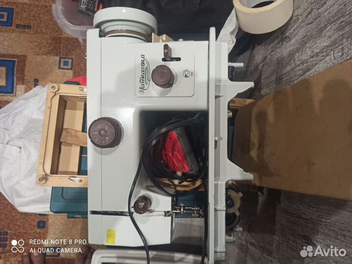 Швейная машинка чайка 134 а