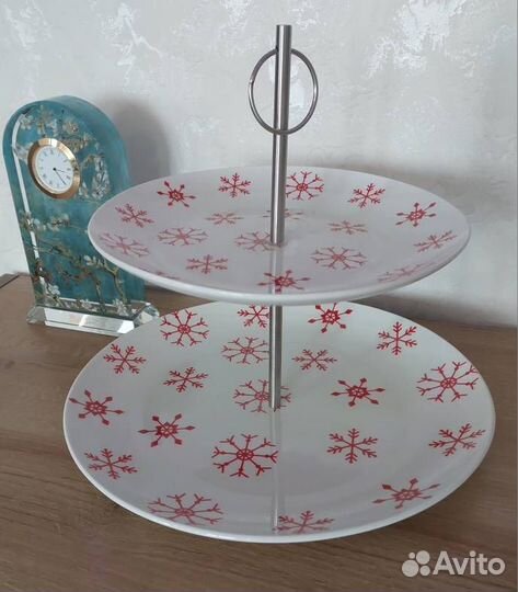 Тарелка двухъярусная