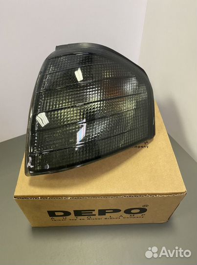 Поворотник Mercedes Benz w202