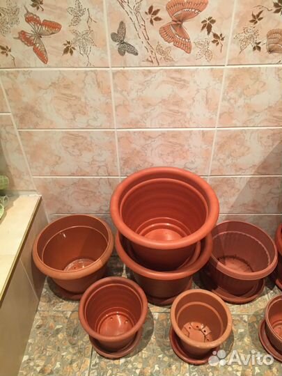 Горшки пластик для цветов