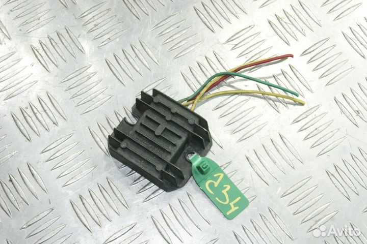 Реле-регулятор Suzuki Bandit 250V, GJ77A, J708