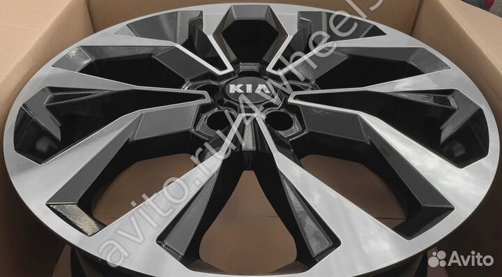 Диски на Kia Sorento Sportage R20