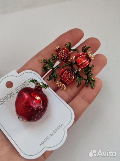 Брошь Гранат