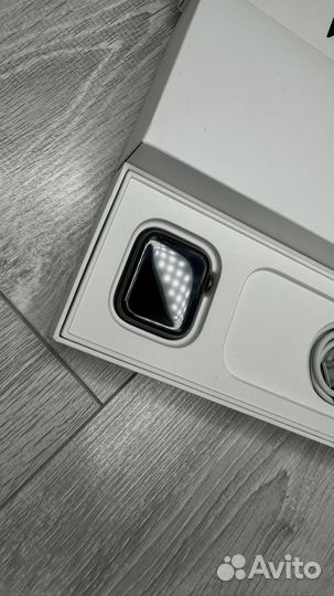 Часы apple watch se 40 mm 2022
