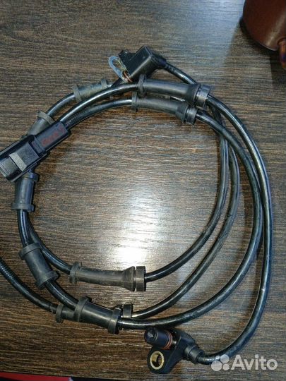 Датчик ABS Dodge Ram 1500