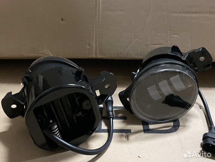 Противотуманные фары LED Nissan (237)