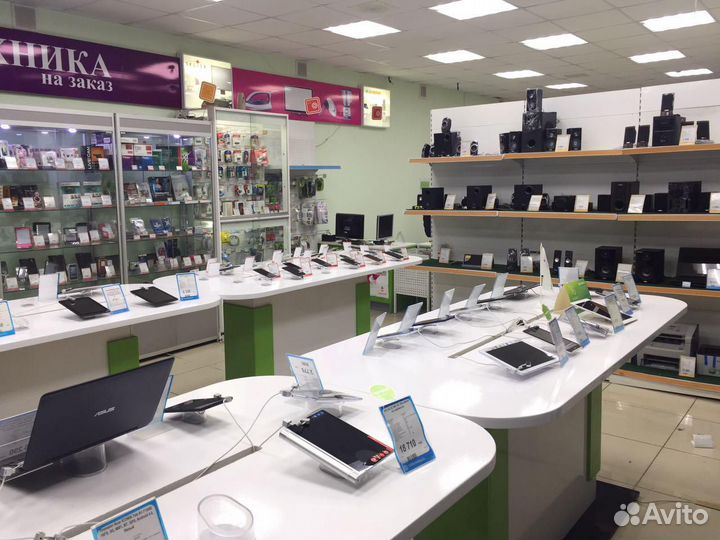 Стол ламинированный