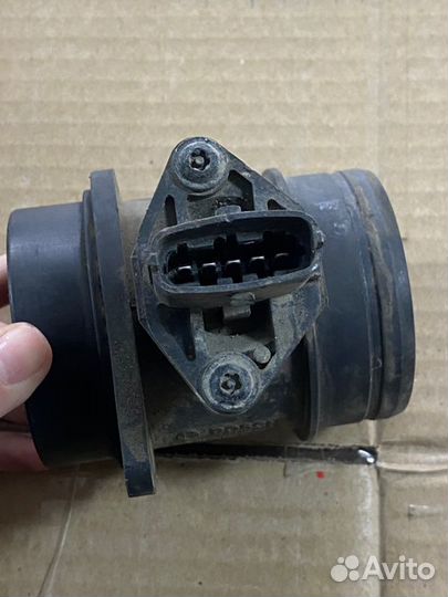Датчик массового расхода воздуха Лада 2112