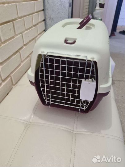 Переноска для кошек пластиковая