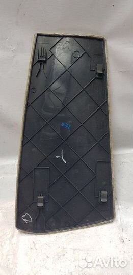 Обшивка центральной консоли левая Bmw X6 E71