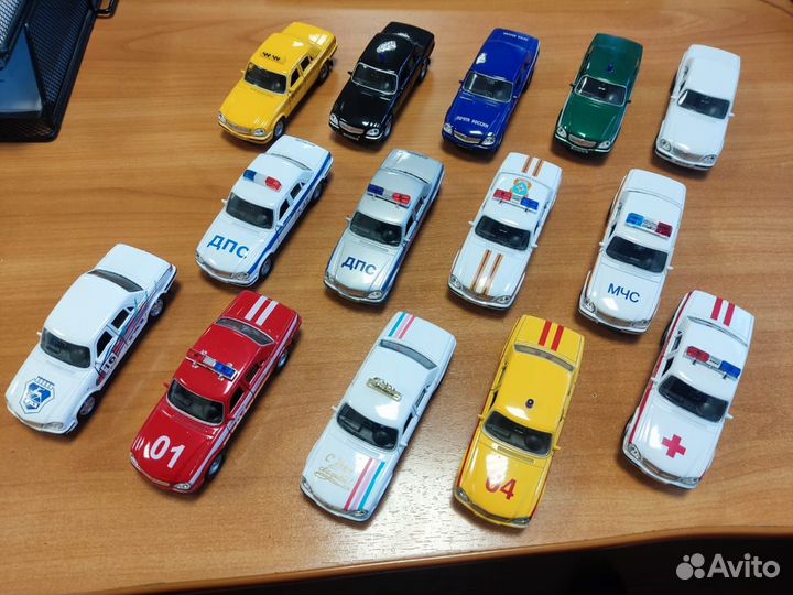 Модель 1/43 Волга газ -31105 Autotime