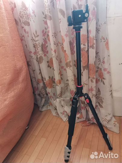 Штатив-трипод Falcon Eyes Red Line Rro