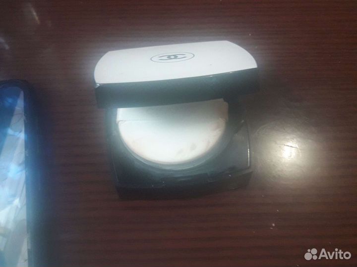 Пудреница chanel