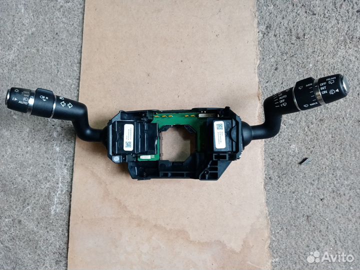 Переключатель подрулевой на Рейнж Ровер IV 2016r