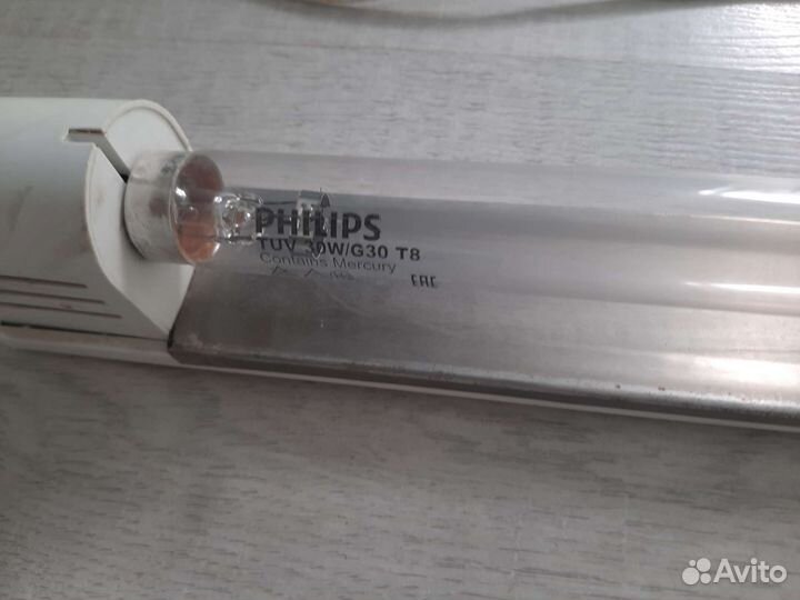 Батерицидная лампа ультрафиолетовпя Philips