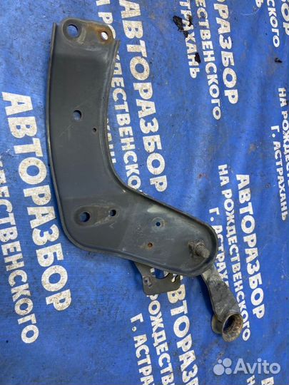 Ограничитель кабины. Scania P094Cb6X4Hz260