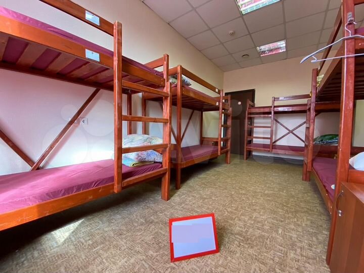 Комната 23 м² в > 9-к., 4/5 эт.