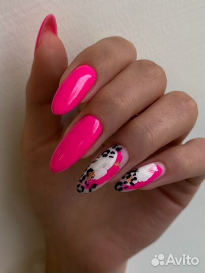 Маникюр педикюр