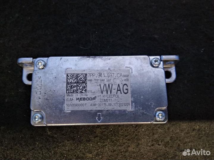 Блок управления фарой Skoda Octavia 3 А7 2013