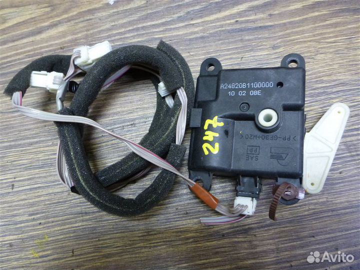 Привод заслонки отопителя Infiniti Fx37 S51