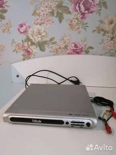 DVD плеер Vitek4002SR