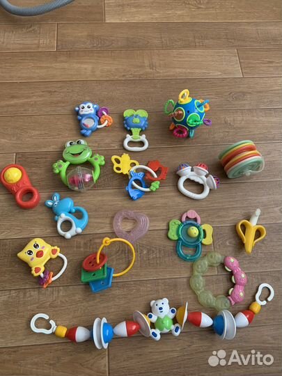 Игрушки погремушки