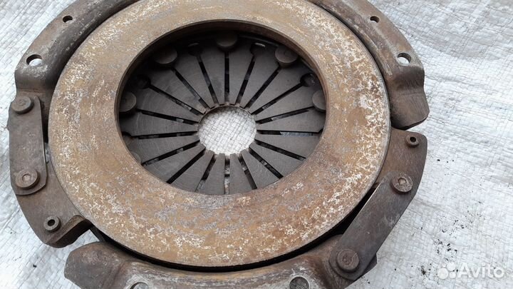 Корзина сцепления ваз 2107