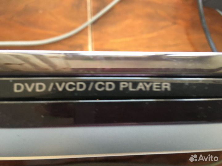 LG DVD проигрыватель модель ELD-800S