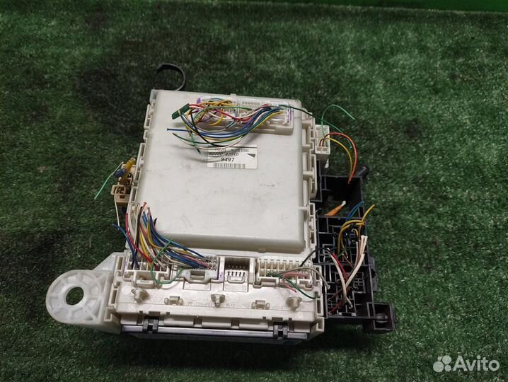 Блок предохранителей салонный Toyota RAV4 A30 2007