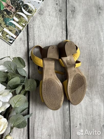 Туфли Lavanta кожа желтые