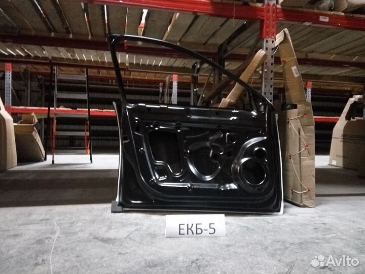 Дверь передняя левая Фольксваген Джетта 6