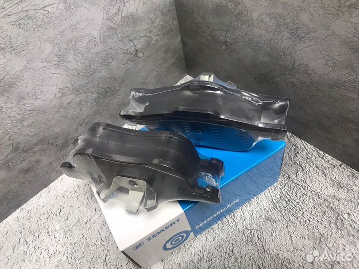 Колодки тормозные Nissan