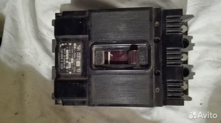 Трансформатор,выключатель автоматический