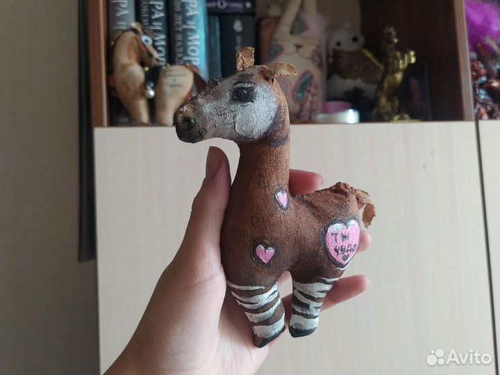 Кофейная игрушка чердачная окапи + кулон