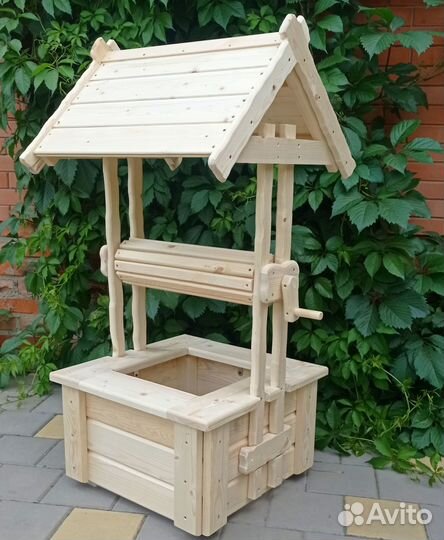 Колодец декоративный