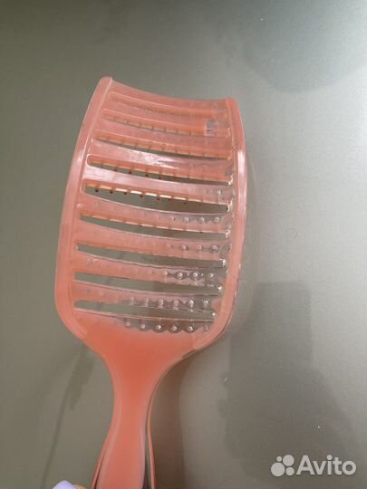 Расчески разные листайте карусель