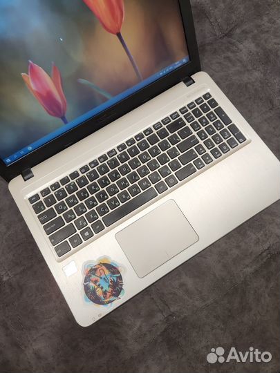 Свежий мощный для учебы 4ядра 4 гига 500gb