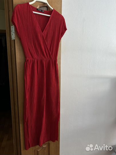 Платье bershka