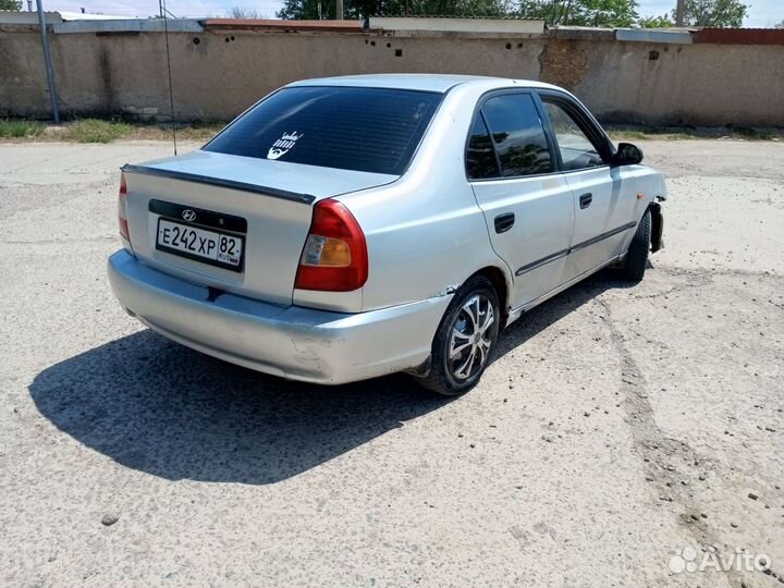 Hyundai accent в разбор