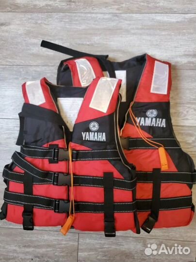 Спасательный жилет Yamaha