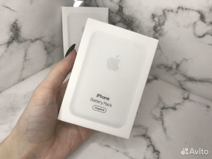 Павербанк для айфона Apple MagSafe Battery Pack