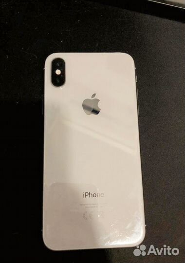 iPhone X, 64 ГБ